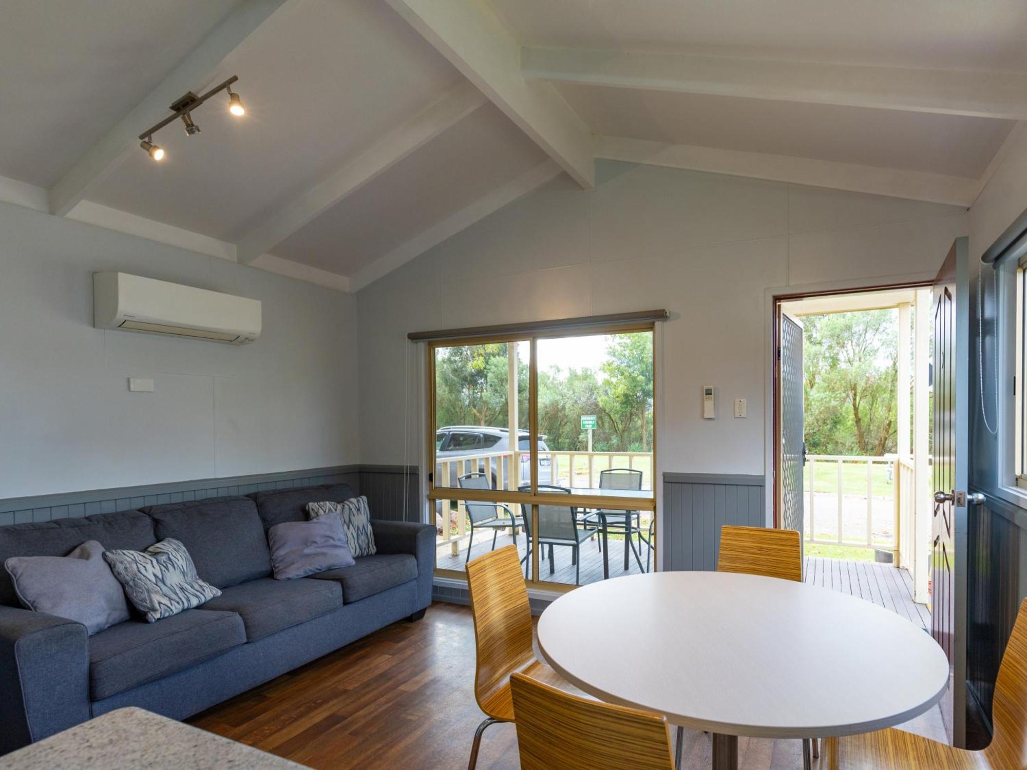Nrma Bairnsdale Riverside Holiday Park Cameră foto