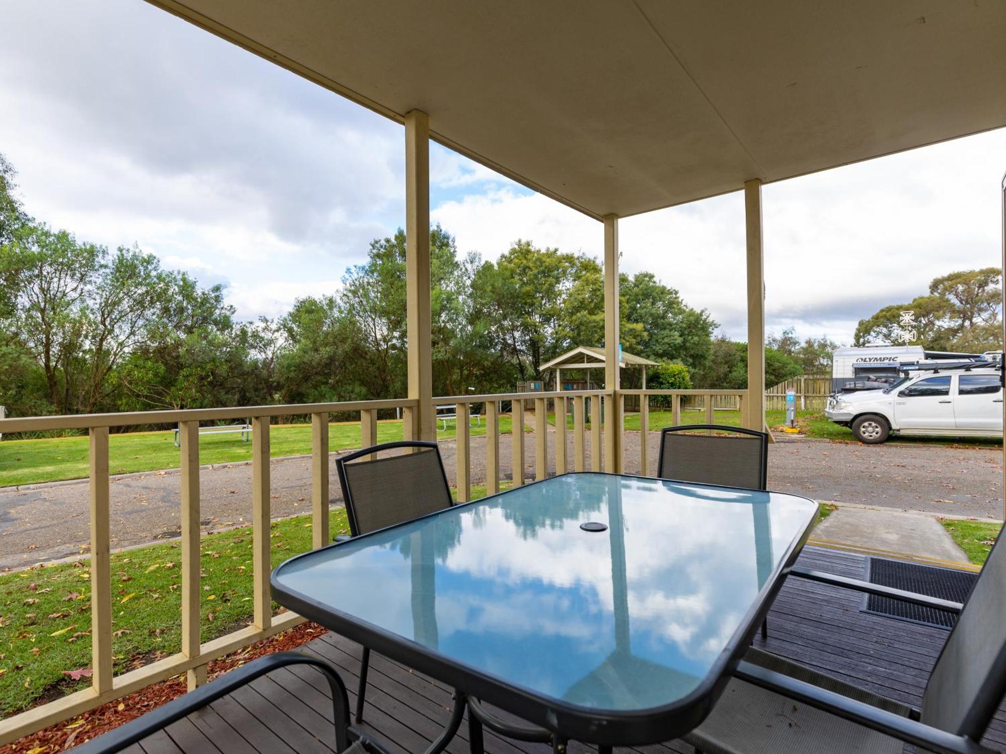 Nrma Bairnsdale Riverside Holiday Park Cameră foto